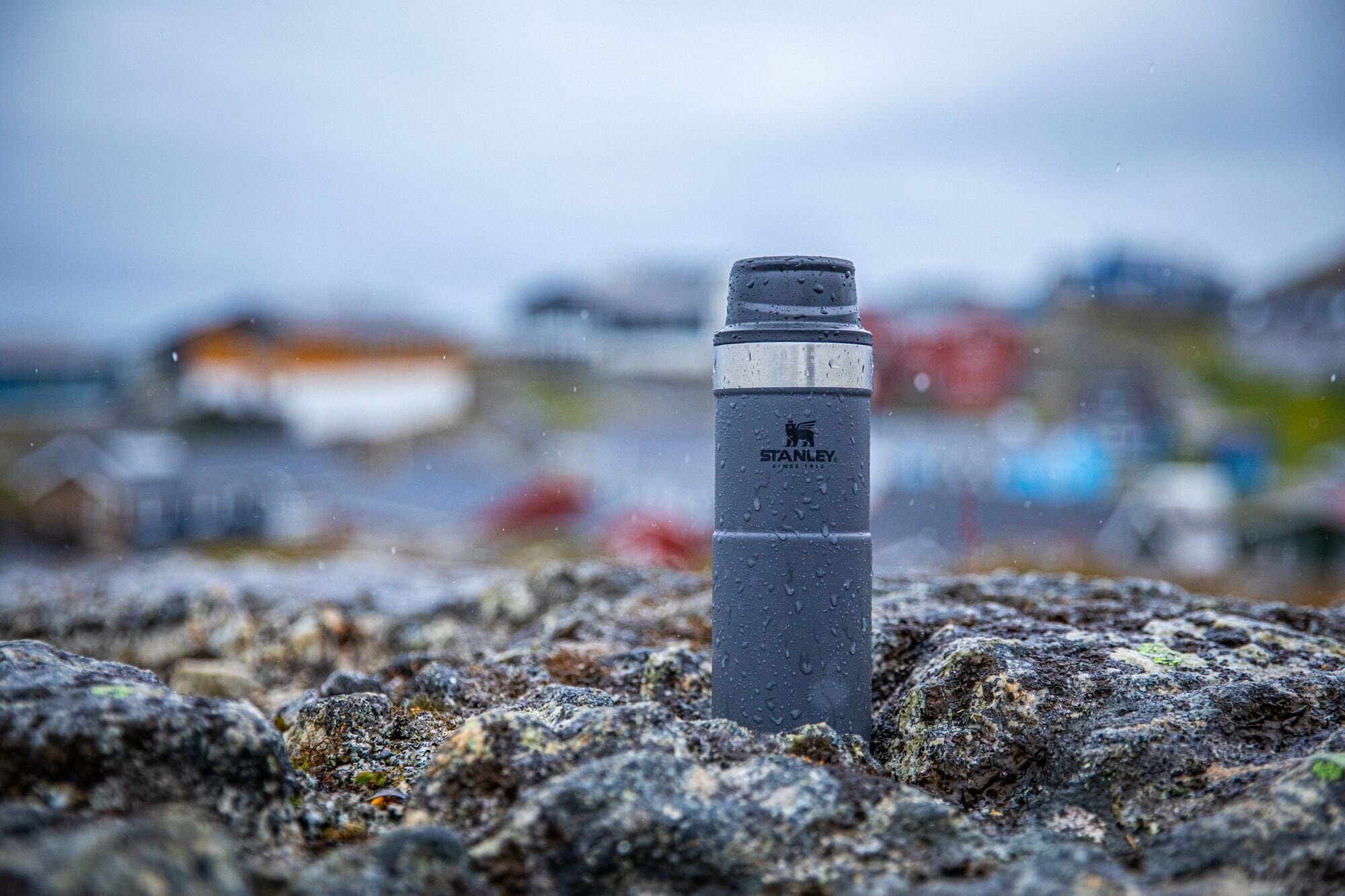 https://www.stanley.no/pub_docs/files/Startsidan/Large_JPG-STANLEY_TRAVEL_MUG_TRIGGER_CHARCOAL_01.jpg